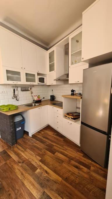 Your Royal 2 Bedroom City Center Stay 베오그라드 외부 사진